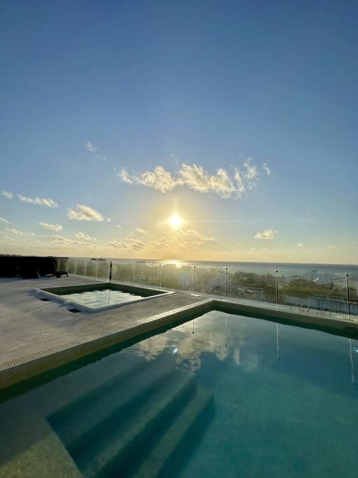 Ocean View Cozy W Gym, Rooftop, Jacuzzi 417 Musa Appartement Playa del Carmen